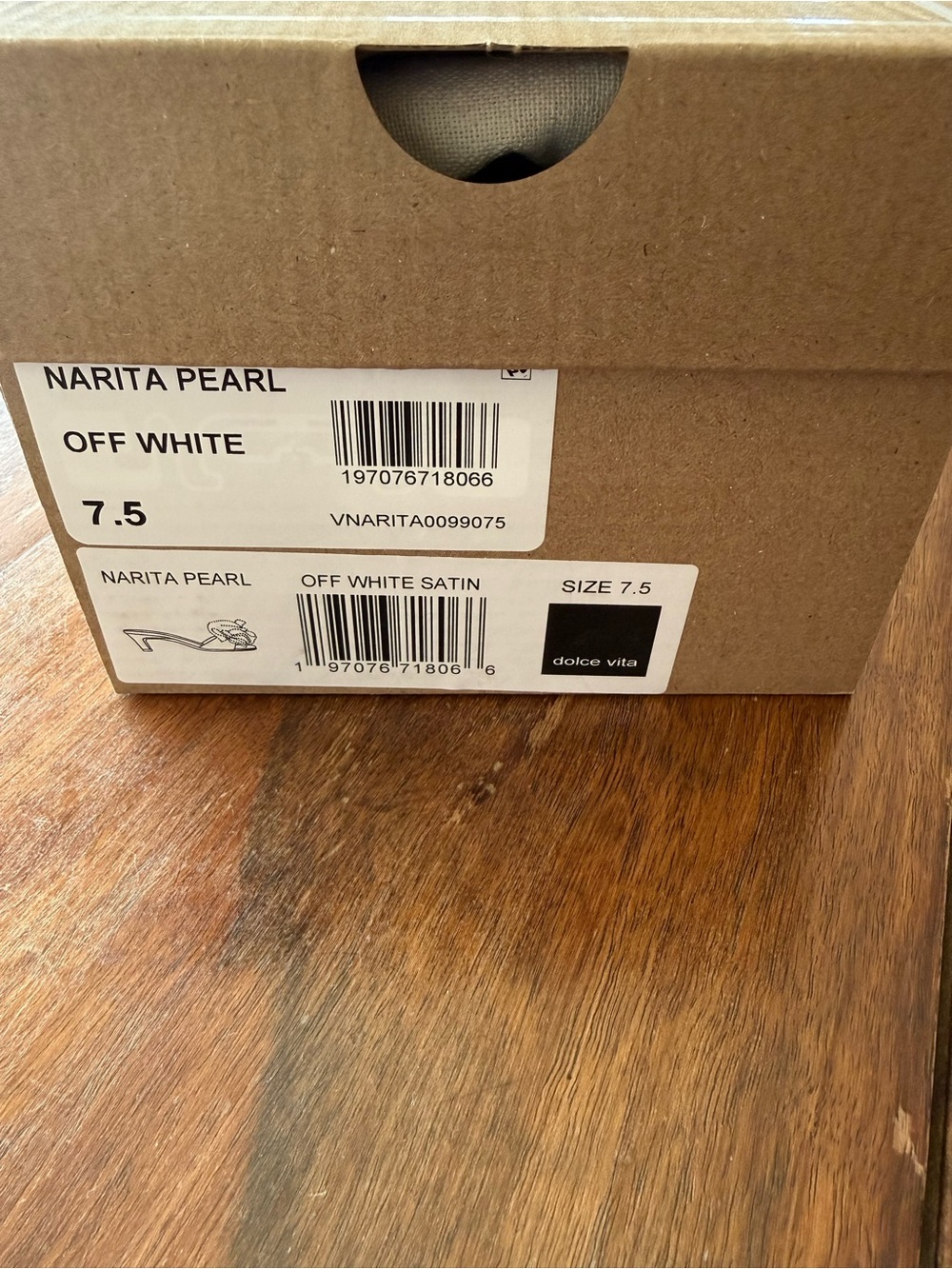 Dolce Vita Narita Pearl off white satin - Picture 3 of 8
